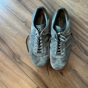 Adidas Gazelle size 11